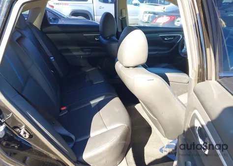 2018 Nissan Altima 2.5 Sr z USA, uszkodzony, nr VIN 1N4AL3AP5JC280528